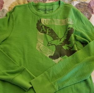 Green Long-Sleeved Top